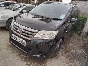 Nissan Serena 2012 Black