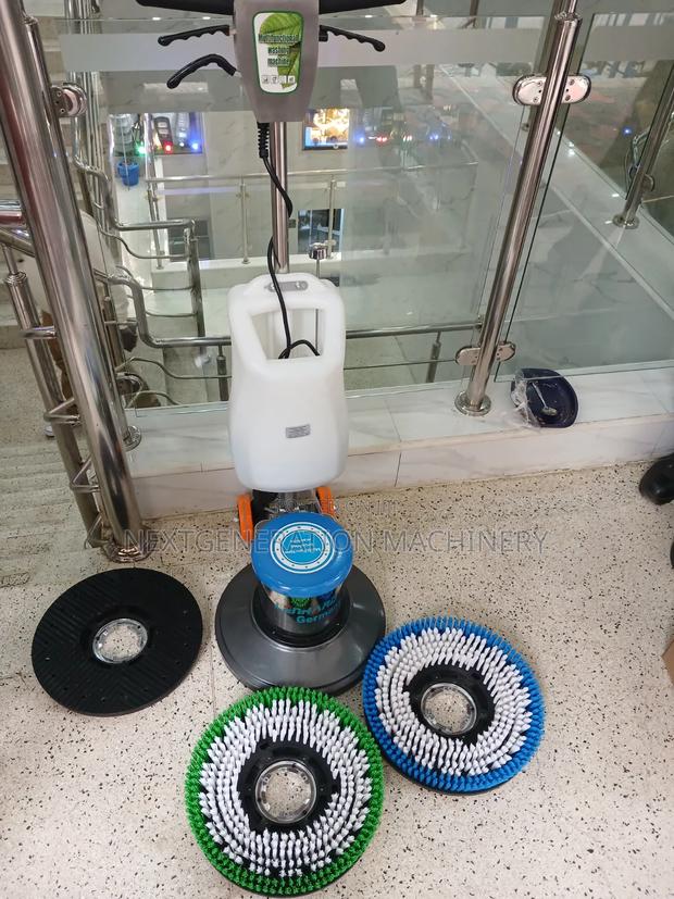 Lenhard Tiles Scrubber