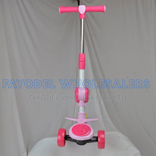 Super Baby 2-in-1 Scooter and Ride-on for Kids