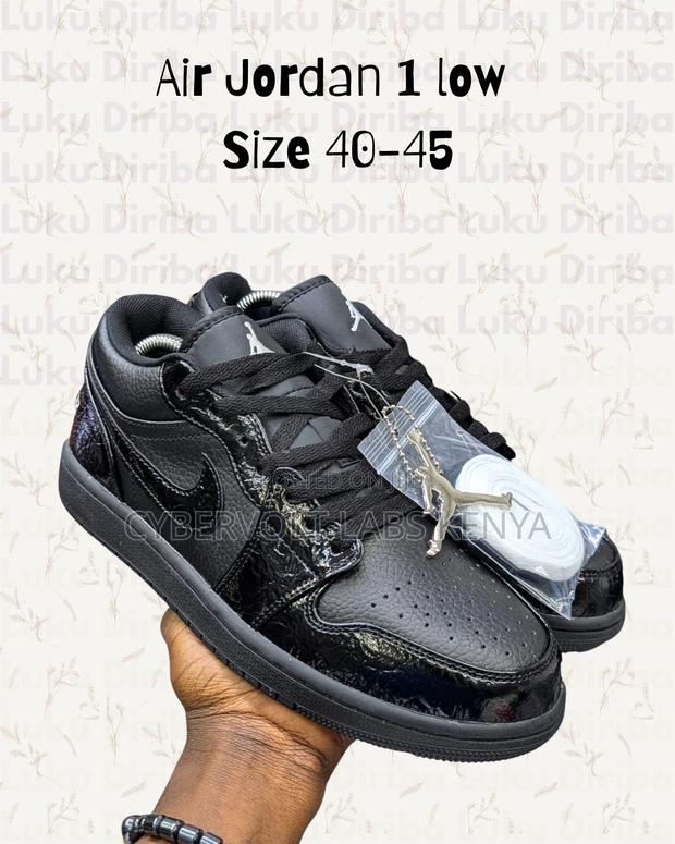 Premiumsneakers - Sb Dunk Low, Air Jordan 1 Low Air Force 1 - thumbnail 6