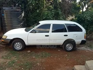 Toyota Corolla 1994 White