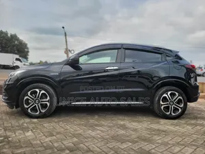Honda Vezel 2019 Black