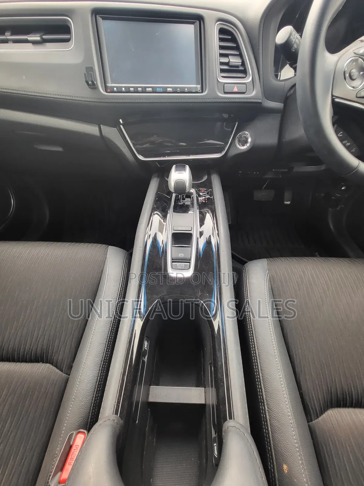 Honda Vezel 2019 Black