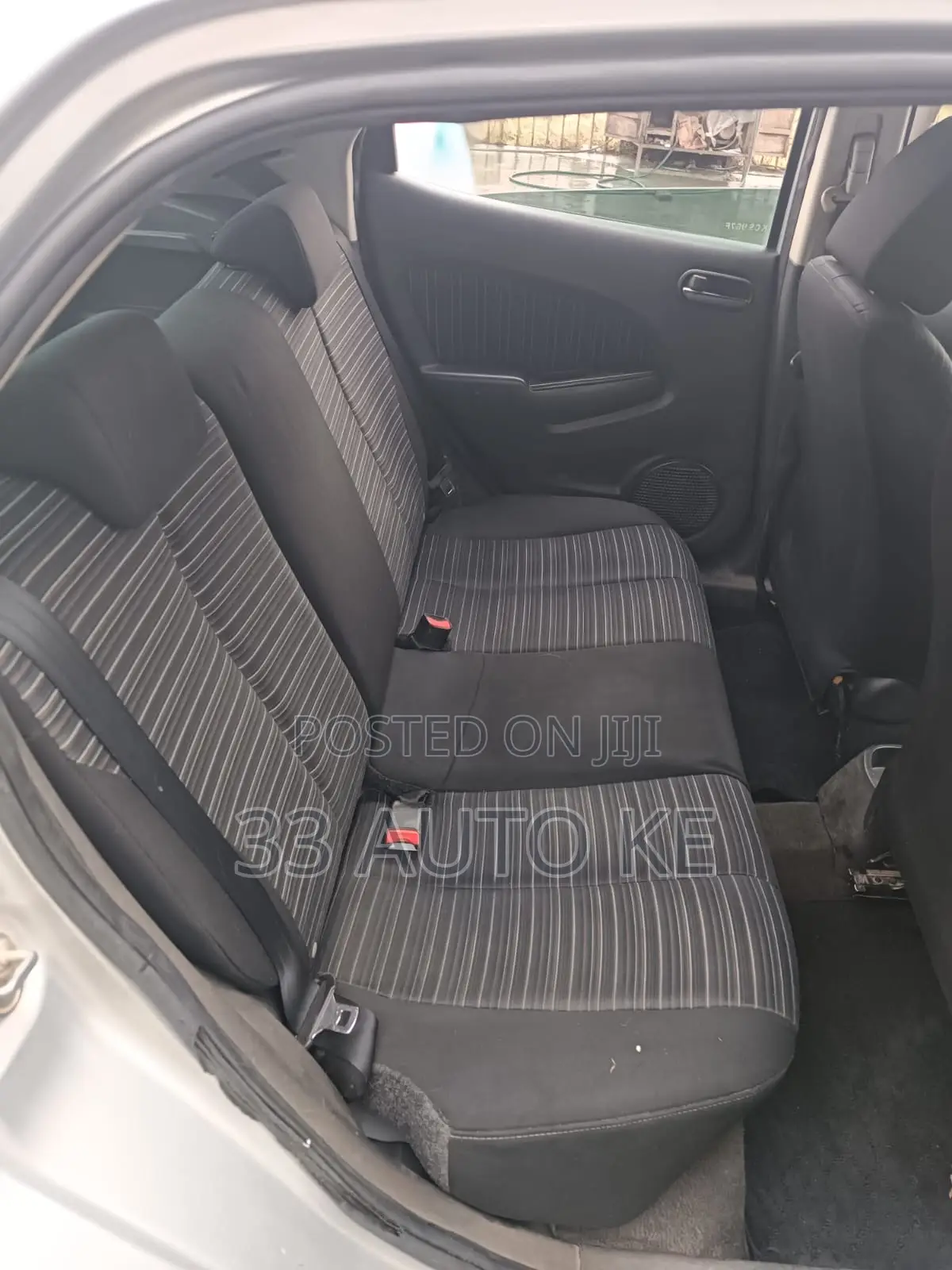 Mazda Demio 2012 Silver