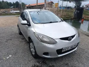 Mazda Demio 2012 Silver