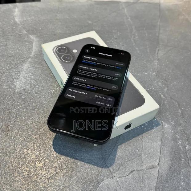 Apple iPhone 16 512 GB Black