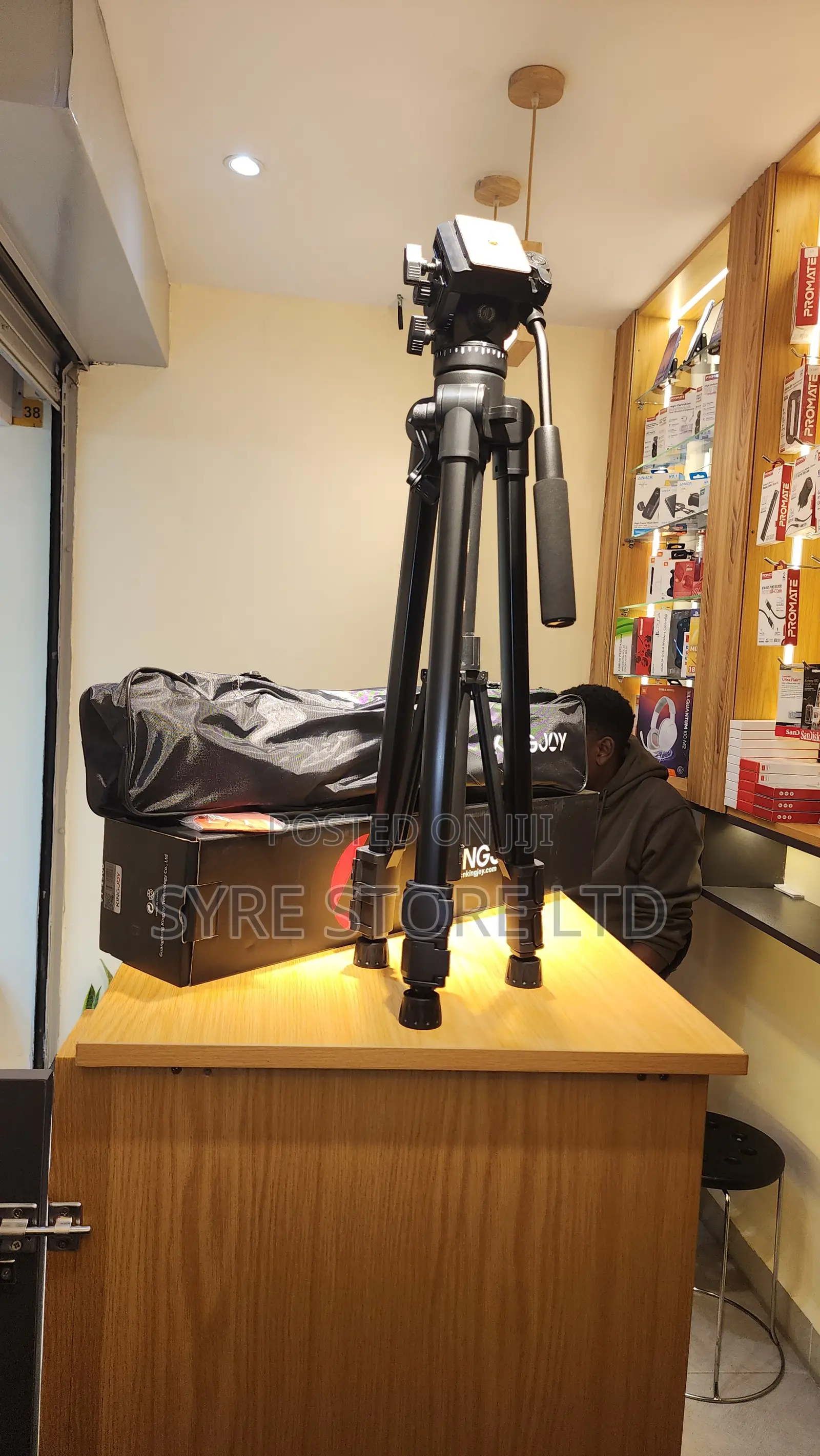 Kingjoy Vt-1500 Professional Video Tripod With Fluid Head Stand