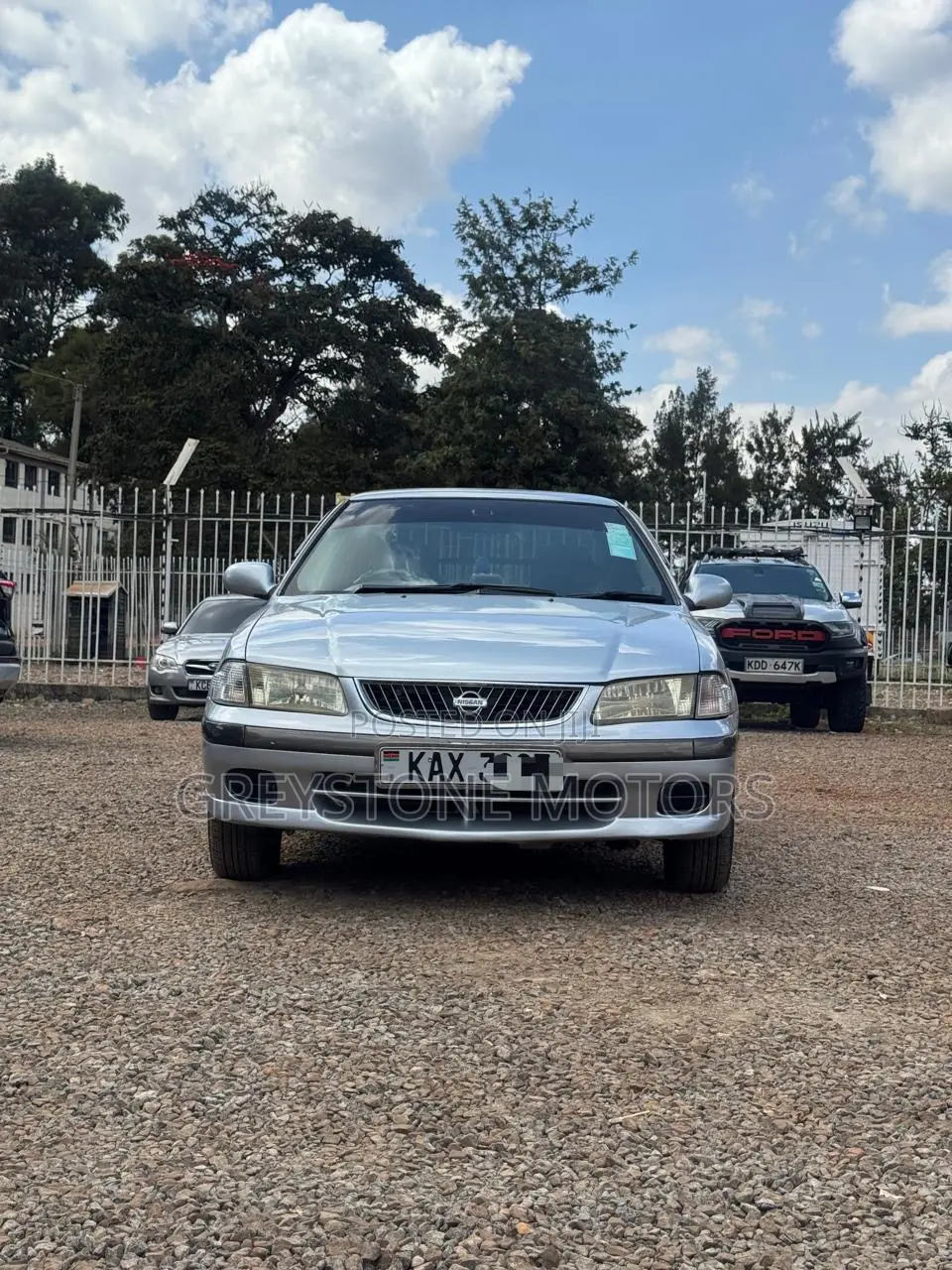 Nissan Sunny B15 Sedan 1.5 2000 Silver