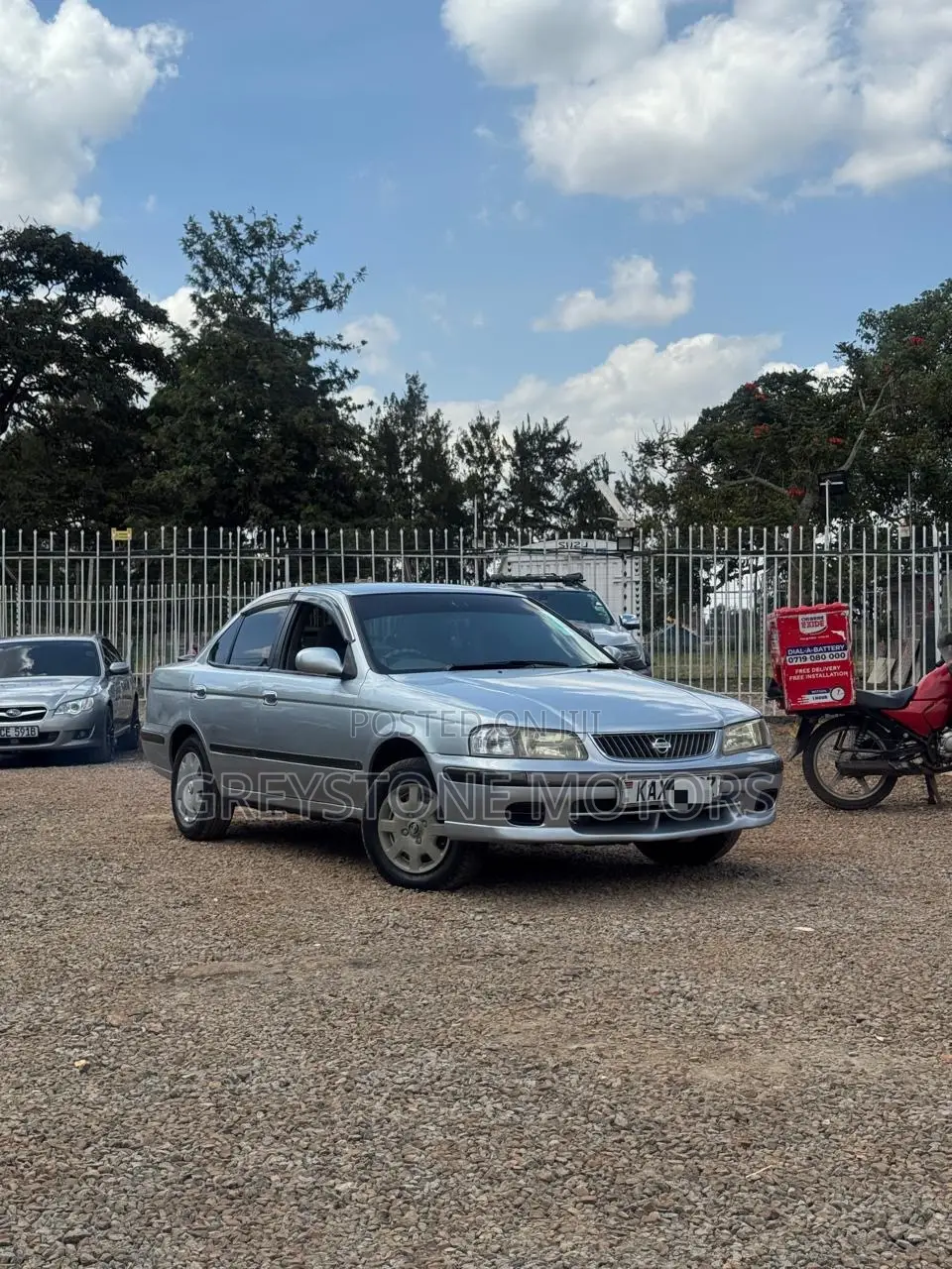 Nissan Sunny B15 Sedan 1.5 2000 Silver