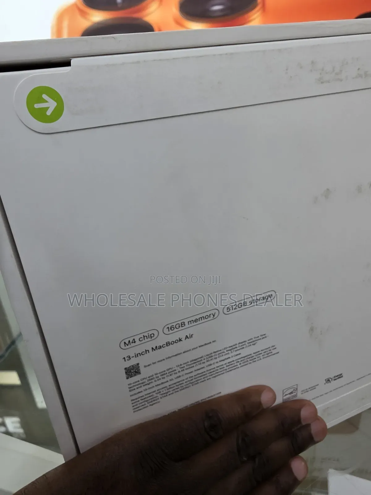 New Laptop Apple MacBook Air 2025 M4 16GB Apple M4 SSD 512GB