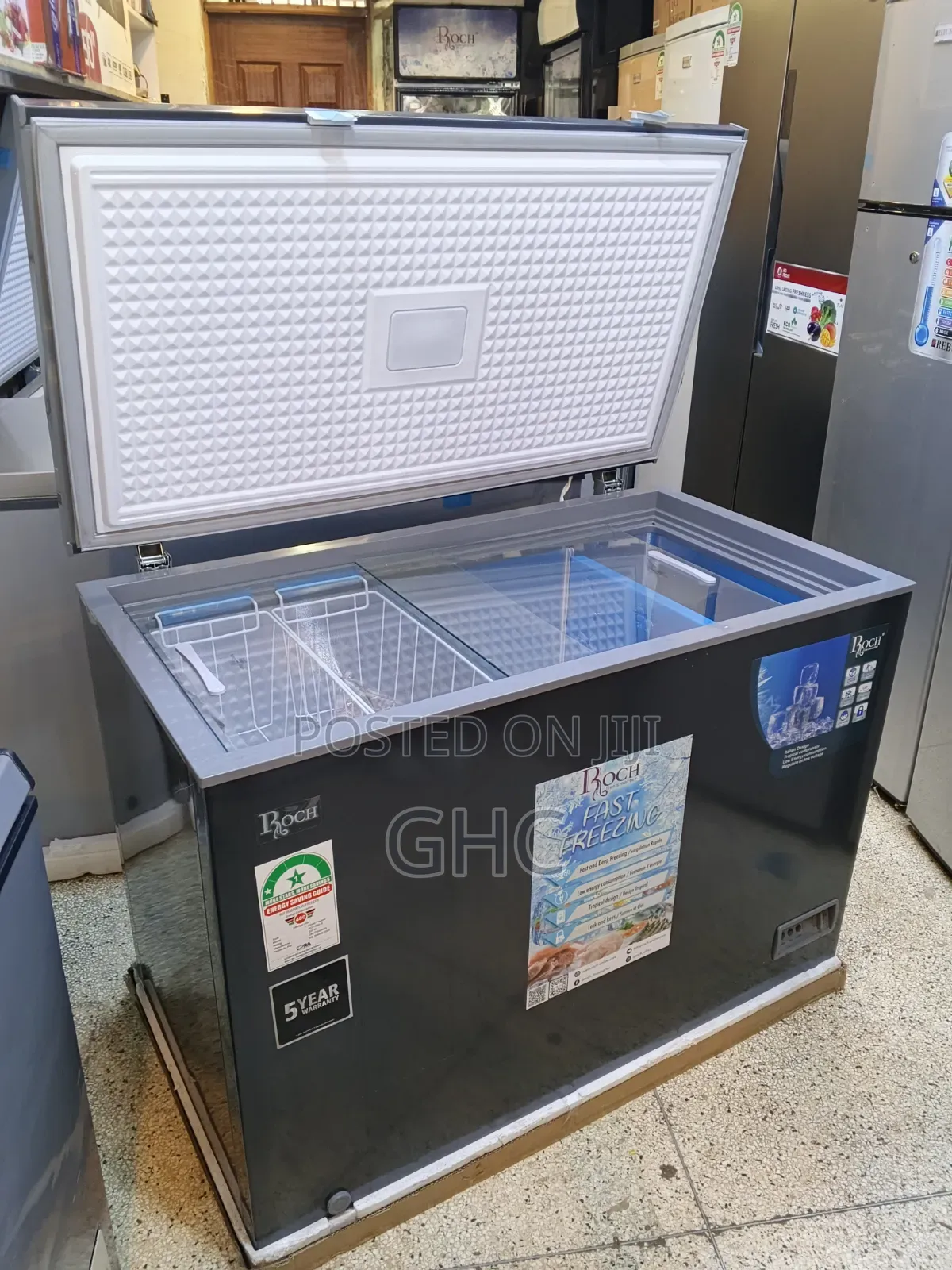Roch RCF/330kw-B Chest Freezer