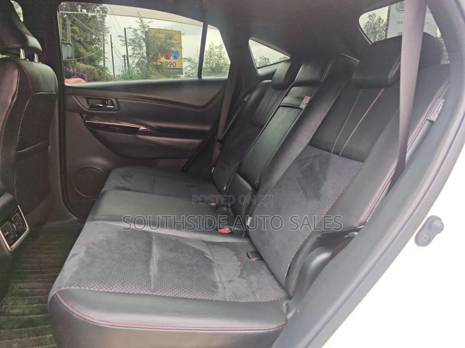 Toyota Harrier 2.0 Turbo 2018 White