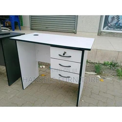 Office Study Desk – Modern Workspace for Home and Office Use