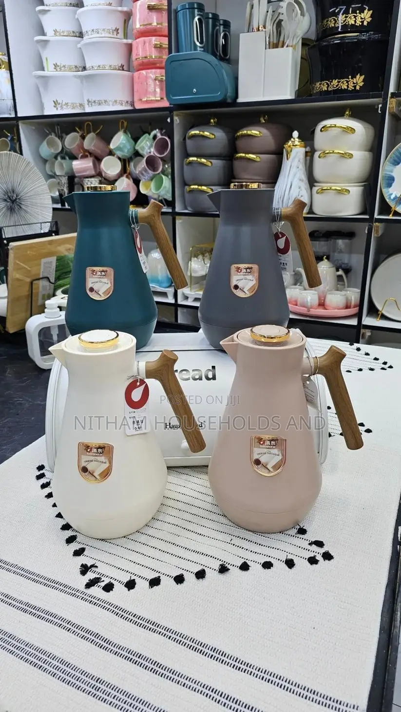 Thermal Flask - Wooden Handle Vacuum Flask 1.45l
