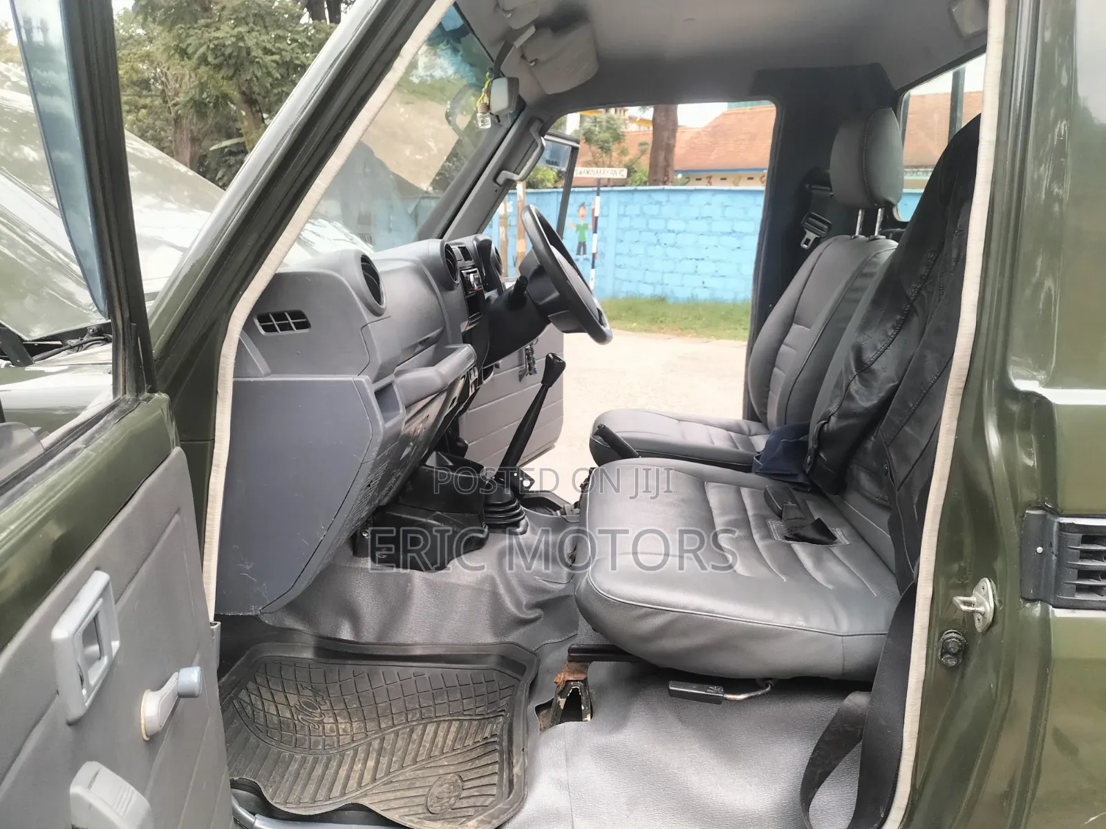 Toyota Land Cruiser 2012 Green