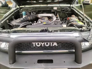 Toyota Land Cruiser 2012 Green