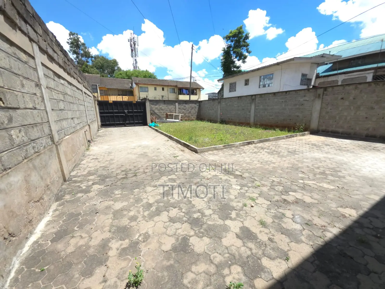 5bdrm Maisonette in South B for rent