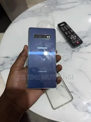 Samsung Galaxy S10 128 GB Blue