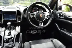 Porsche Cayenne S 2013 Blue