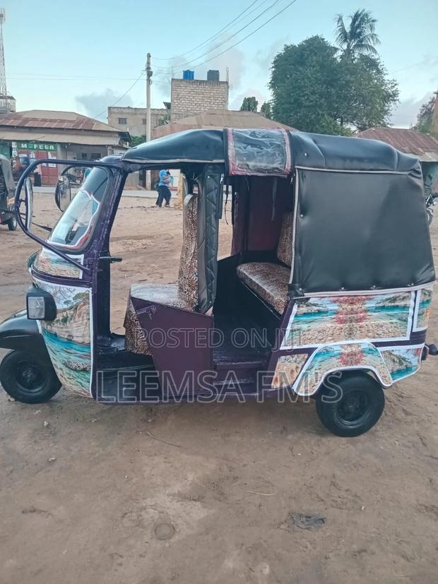 Piaggio Scooter 2014 Purple - thumbnail 3