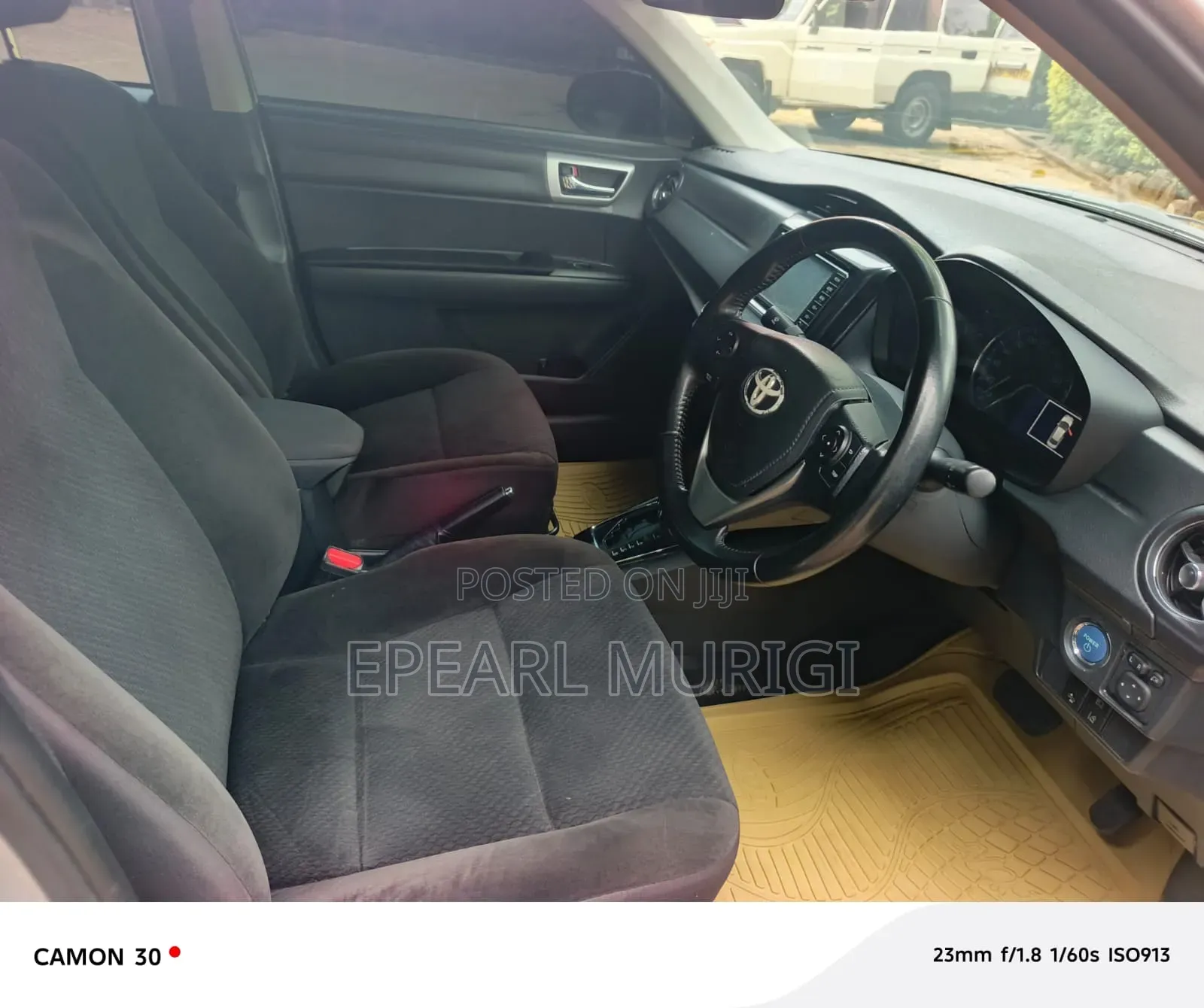 Toyota Axio 2018 Silver