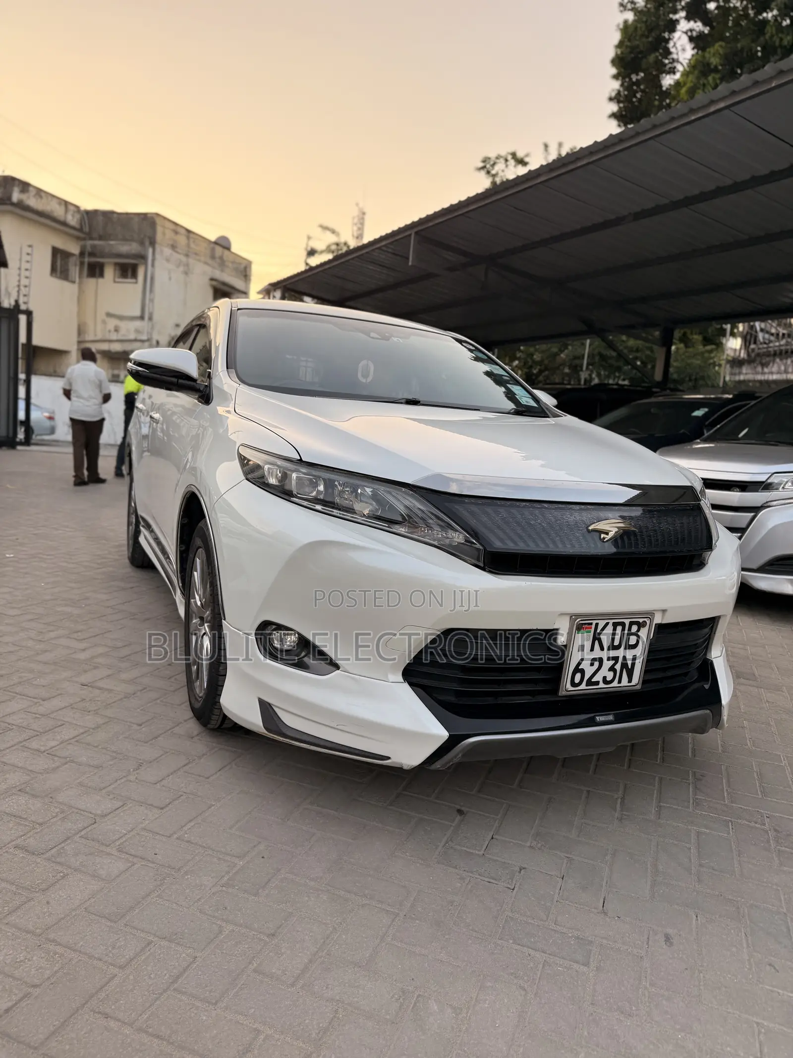 Toyota Harrier 2014 Pearl