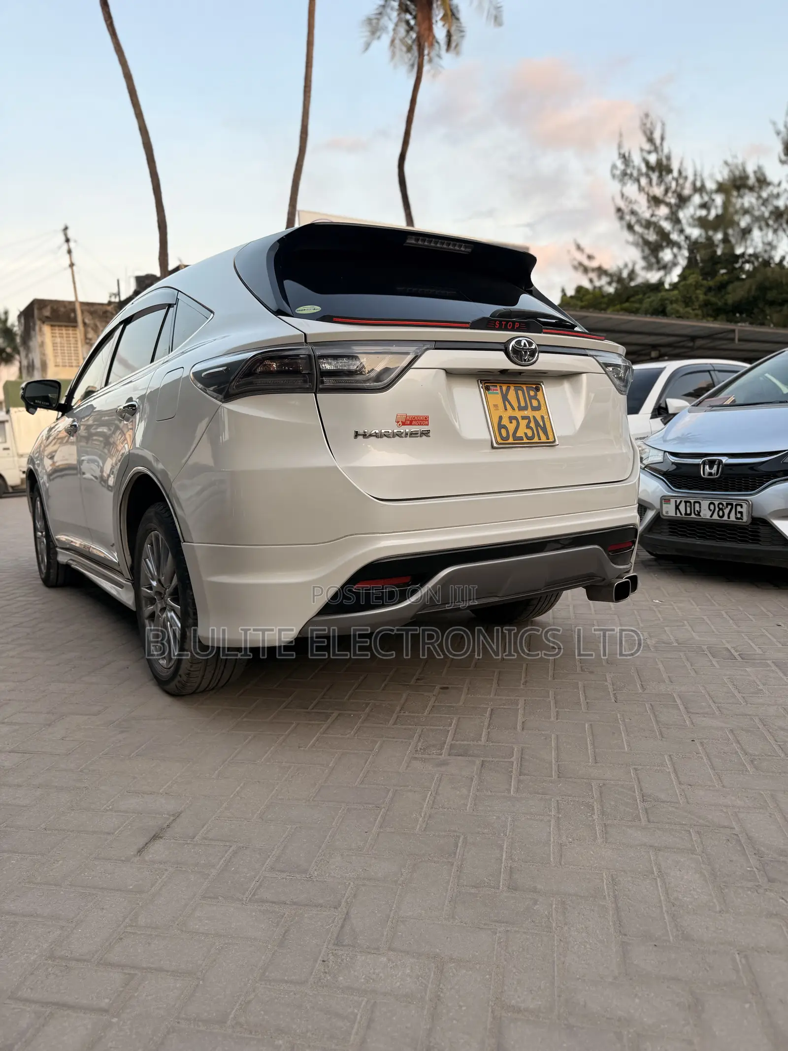 Toyota Harrier 2014 Pearl
