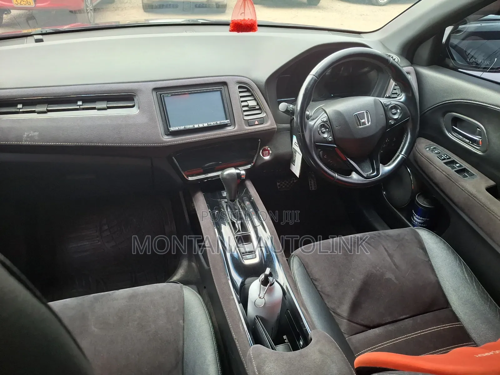 Honda Vezel 1.5 2WD 2017 Black