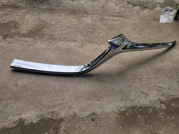 Bumper Chrome/Grill Chrome Mazda 2 ,Demio 2020 + New Model