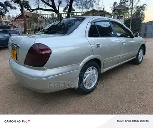 Nissan Bluebird 2008 Silver