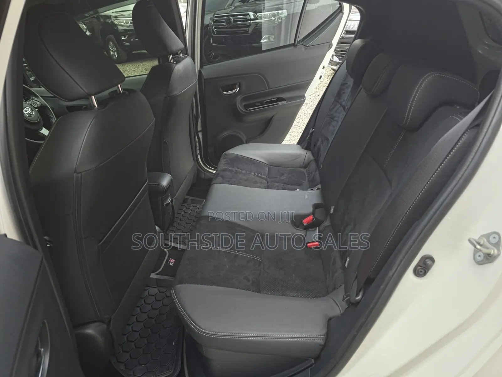 Toyota Aqua 2019 White