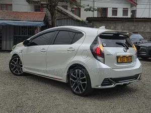 Toyota Aqua 2019 White