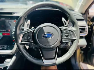 Subaru Outback Premium AWD 2023 Green