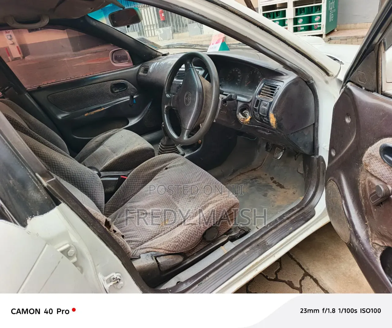 Toyota Corolla 1997 White