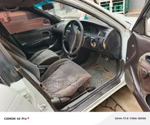 Toyota Corolla 1997 White