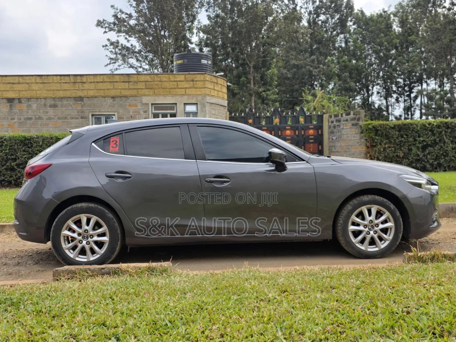 Mazda Axela 2018 Gray