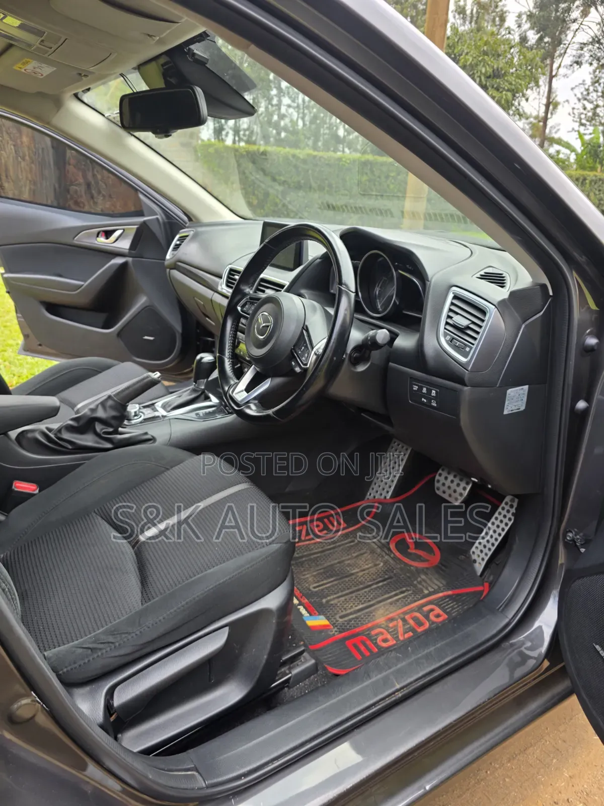 Mazda Axela 2018 Gray