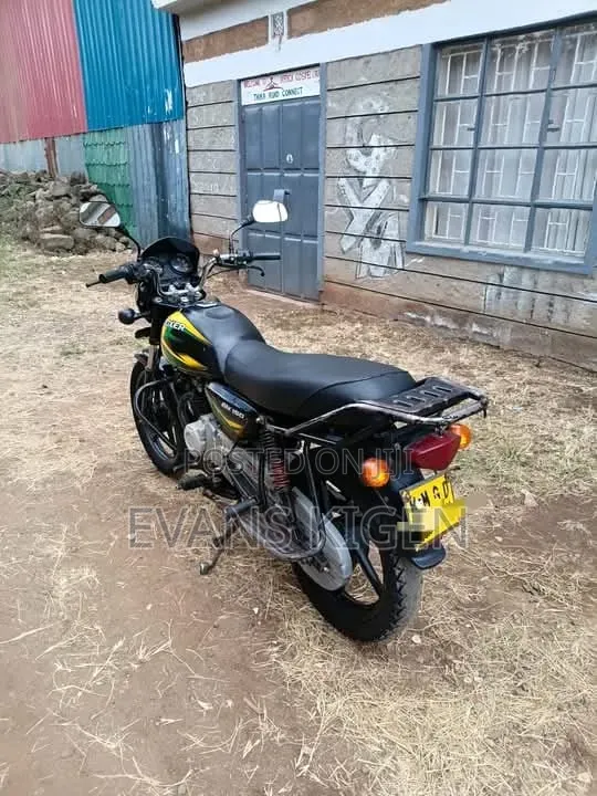Bajaj Boxer 2022 Black