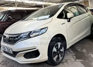 Honda Fit Sport 2018 White