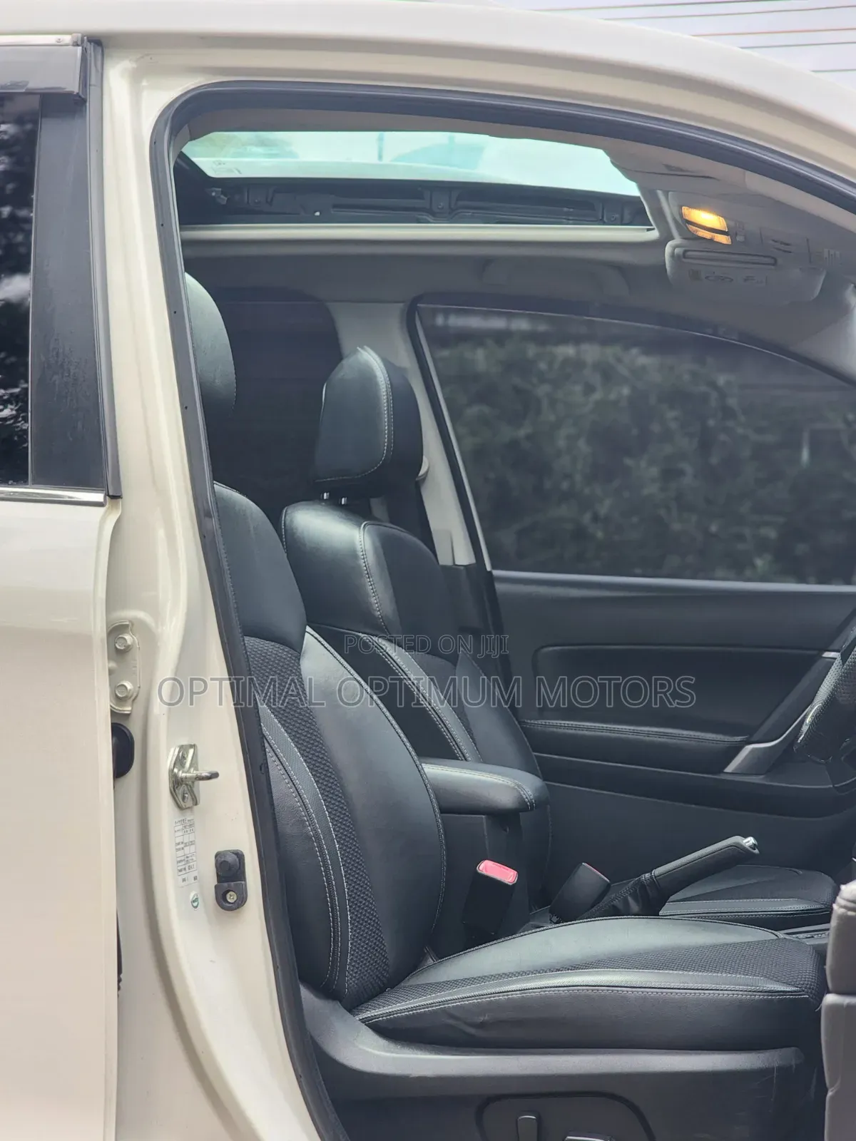 Subaru Forester 2017 Pearl