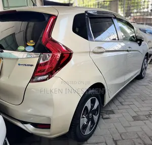 Honda Fit Sport 2018 White