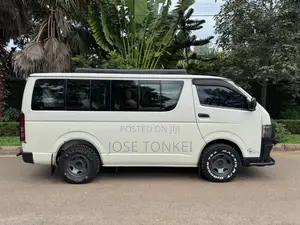Toyota HiAce 2012 White