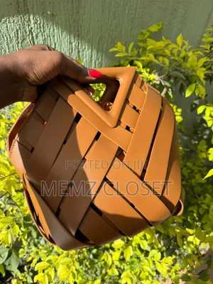 Quilted Drow-String Woven Bucket Style Bag