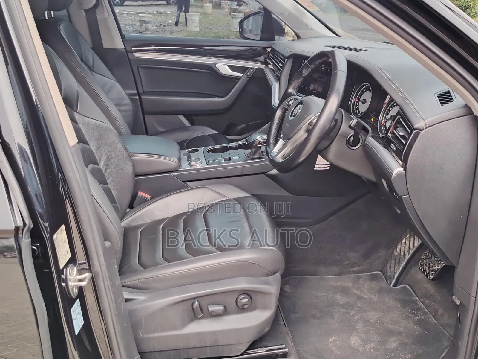 Volkswagen Touareg 2018 Black