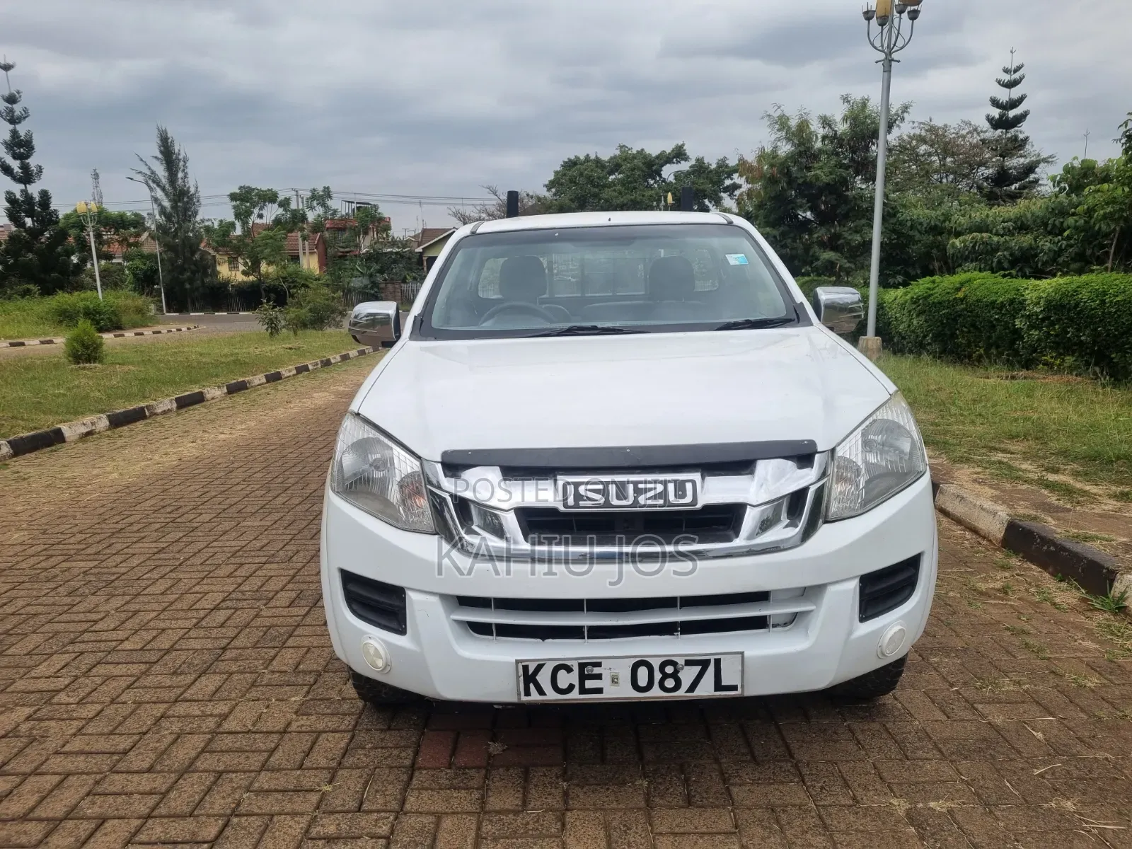 Toyota Hilux 2014 White