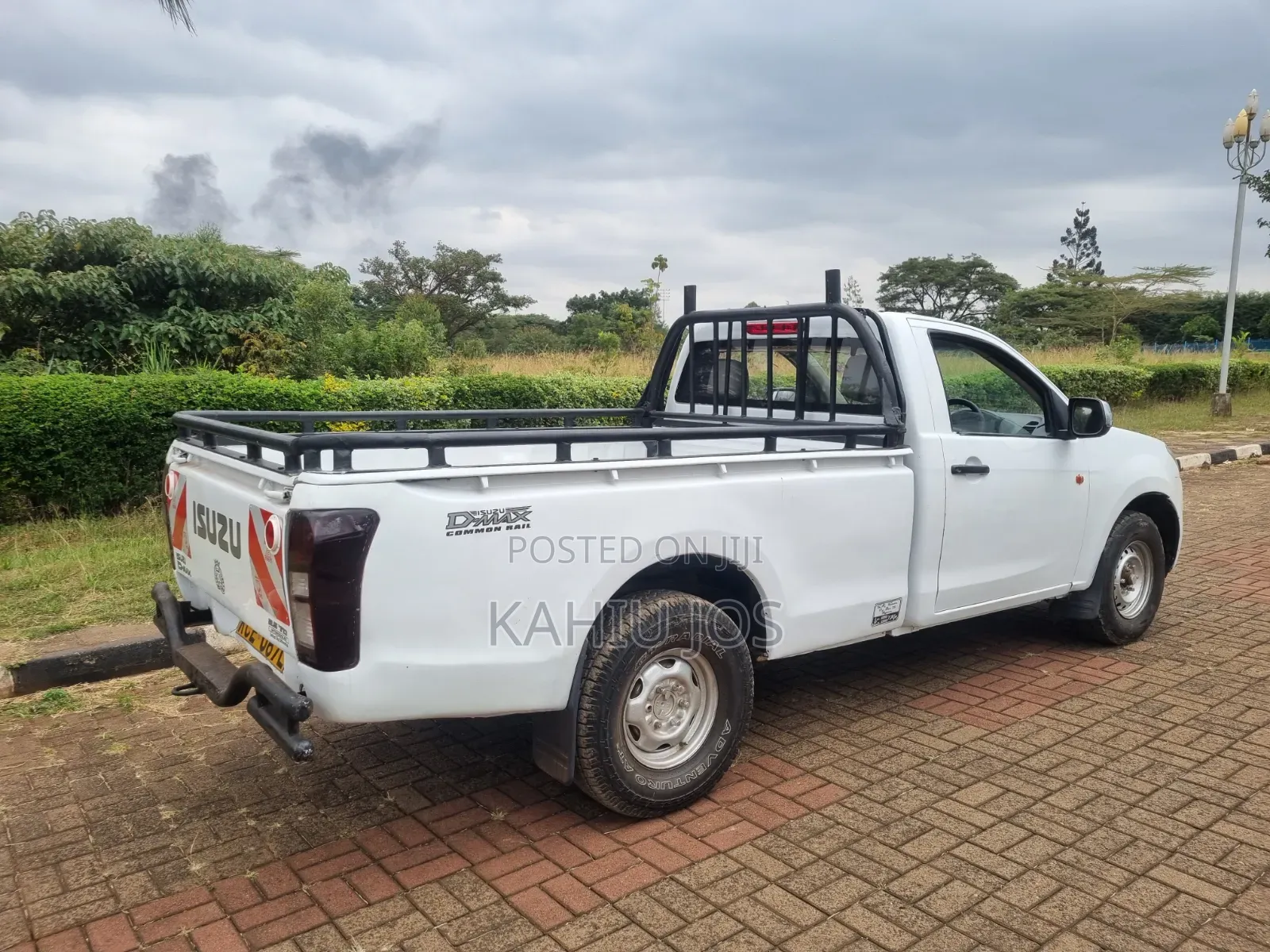 Toyota Hilux 2014 White