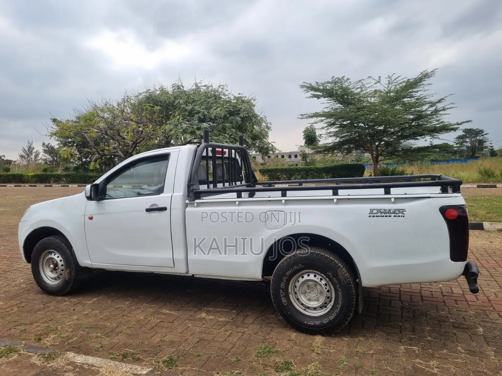 Toyota Hilux 2014 White