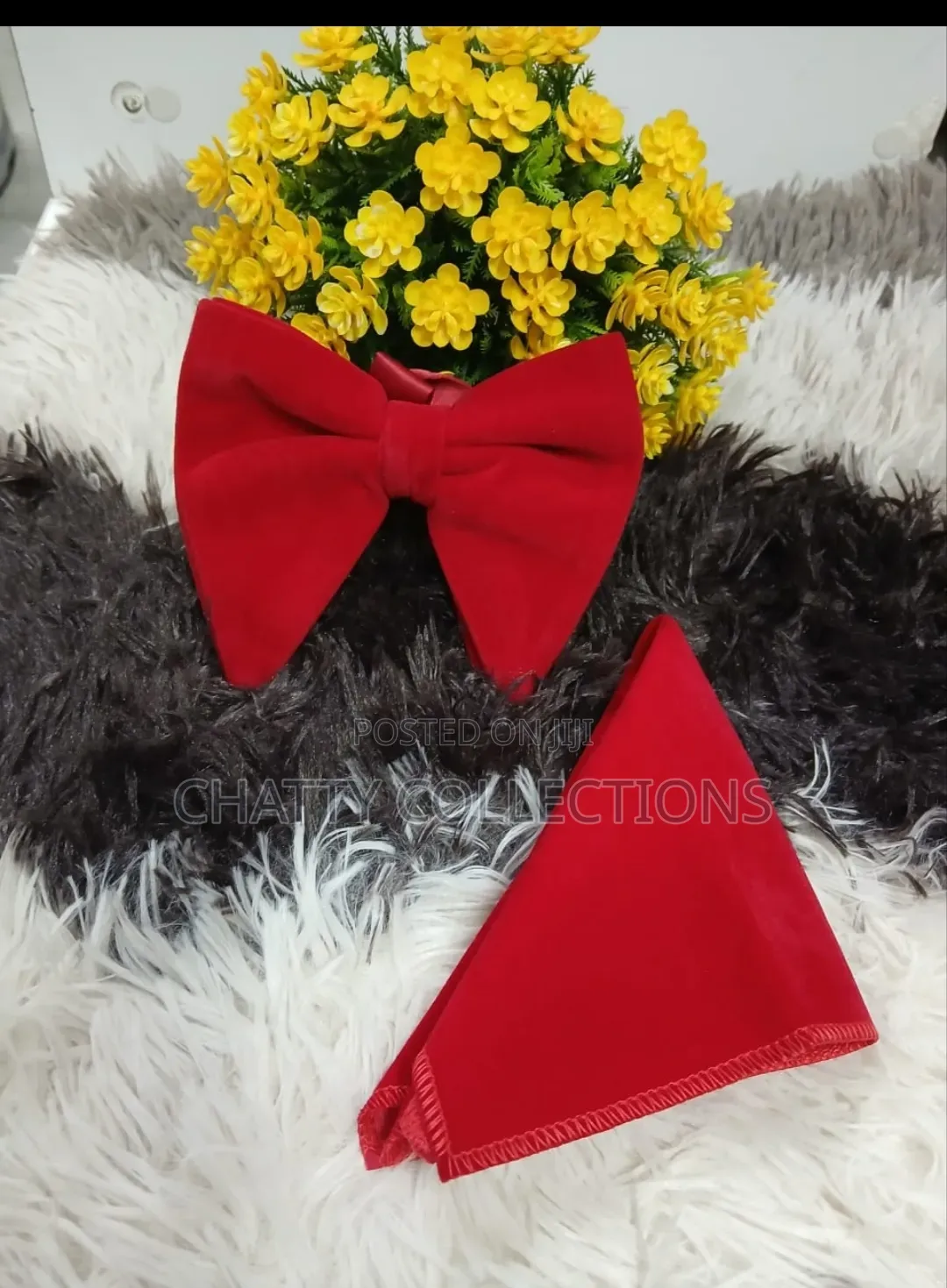 Red Velvet Unisex Bow Tie With Pockets Square