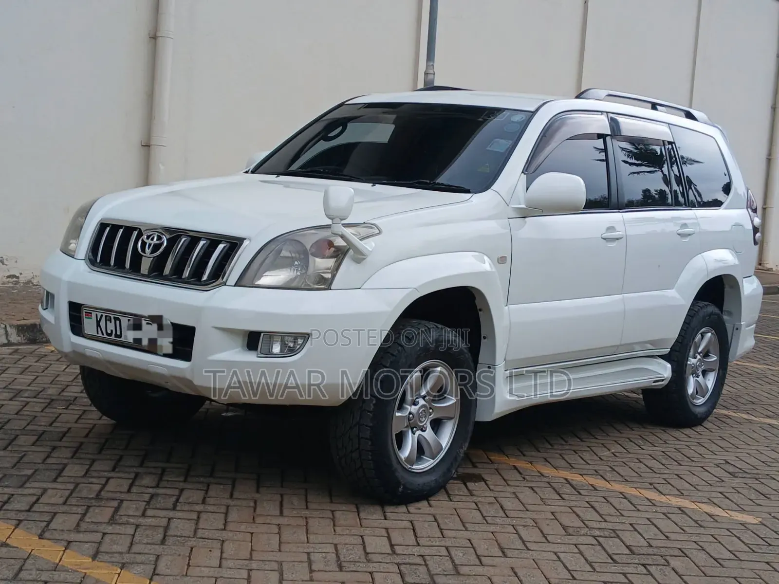 Toyota Land Cruiser Prado 2008 White