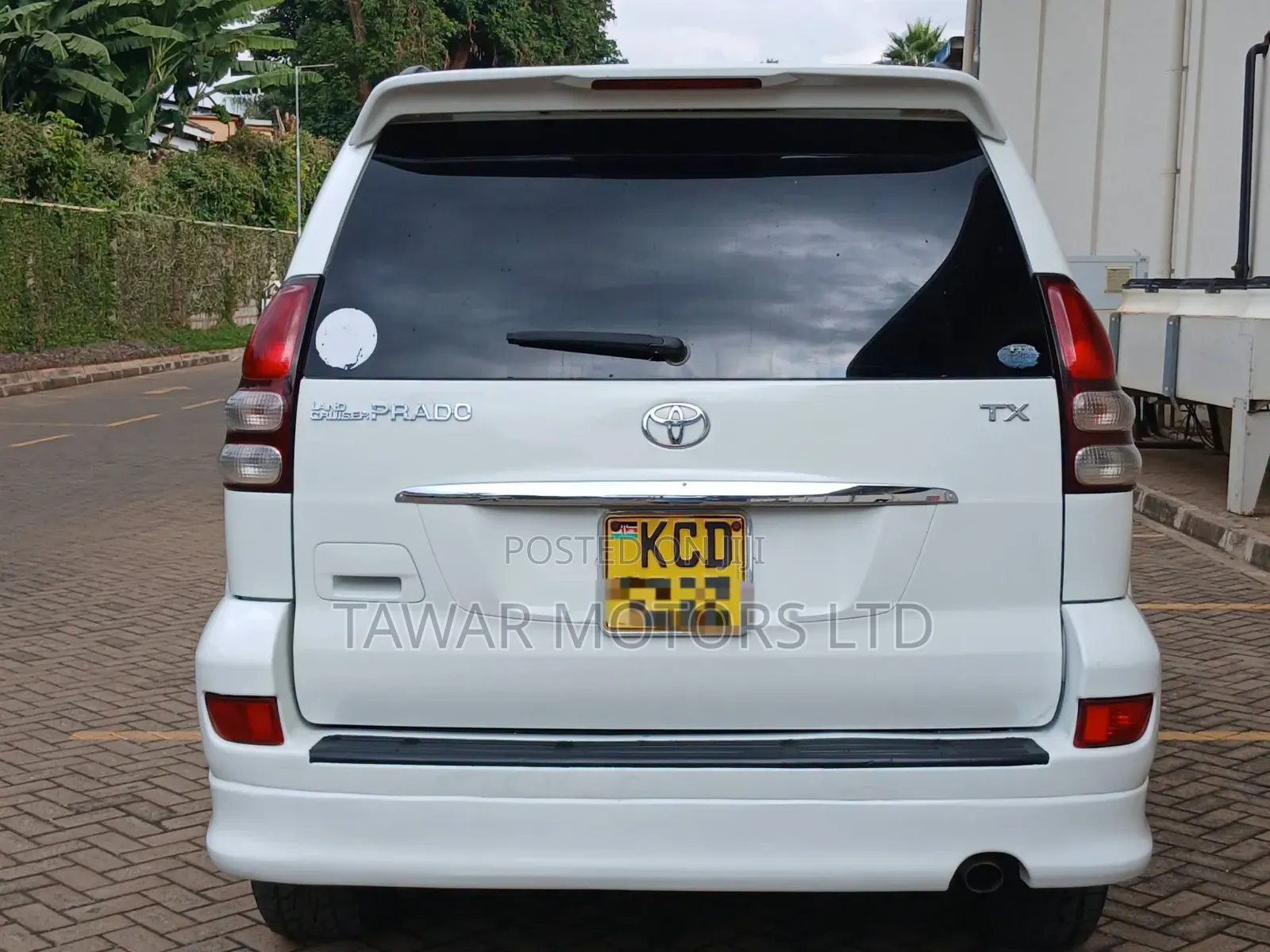 Toyota Land Cruiser Prado 2008 White